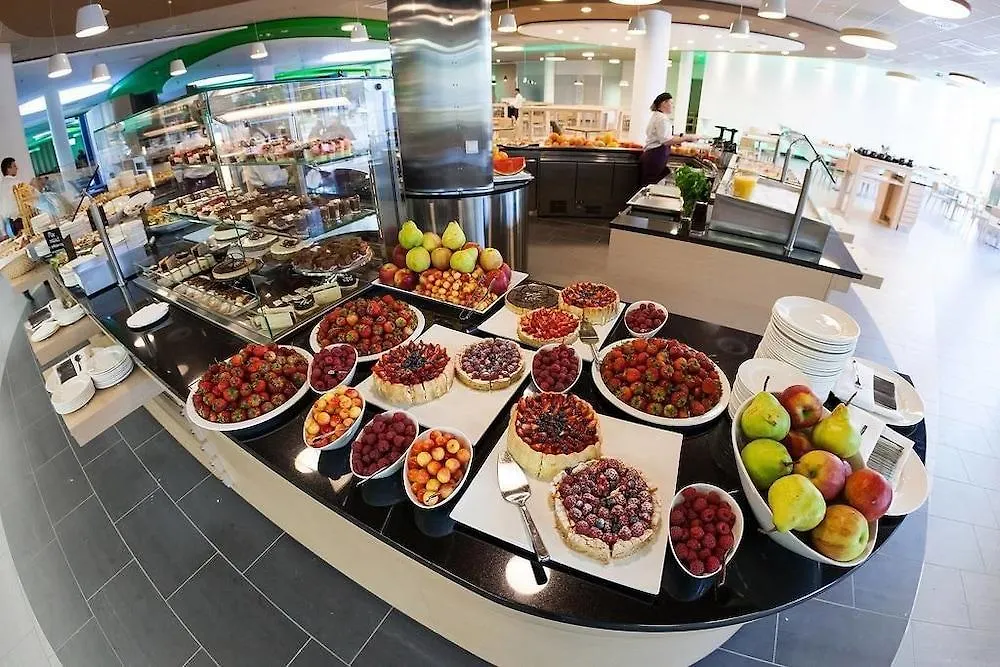 ורשה Sound Garden Hotel Airport 3*,  פולין
