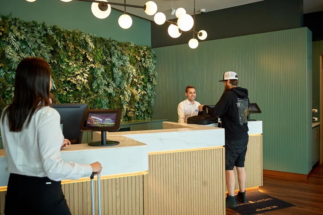 ורשה Sound Garden Hotel Airport