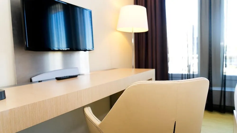 ורשה Sound Garden Hotel Airport פולין