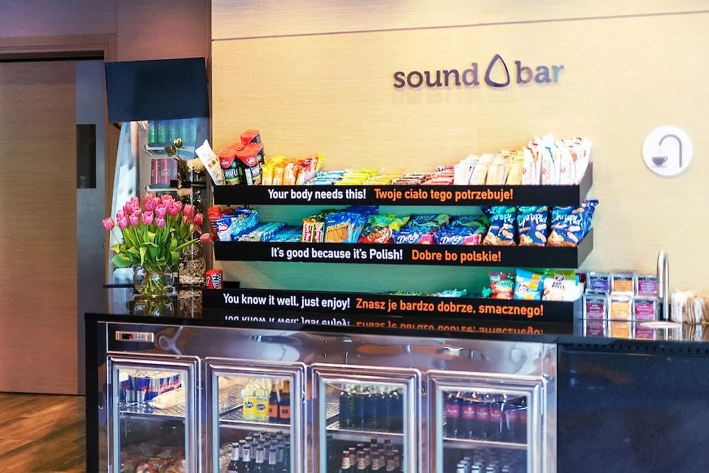 ורשה Sound Garden Hotel Airport
