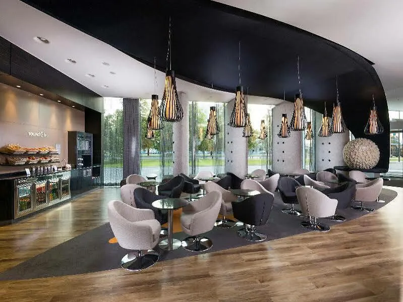 ורשה Sound Garden Hotel Airport פולין